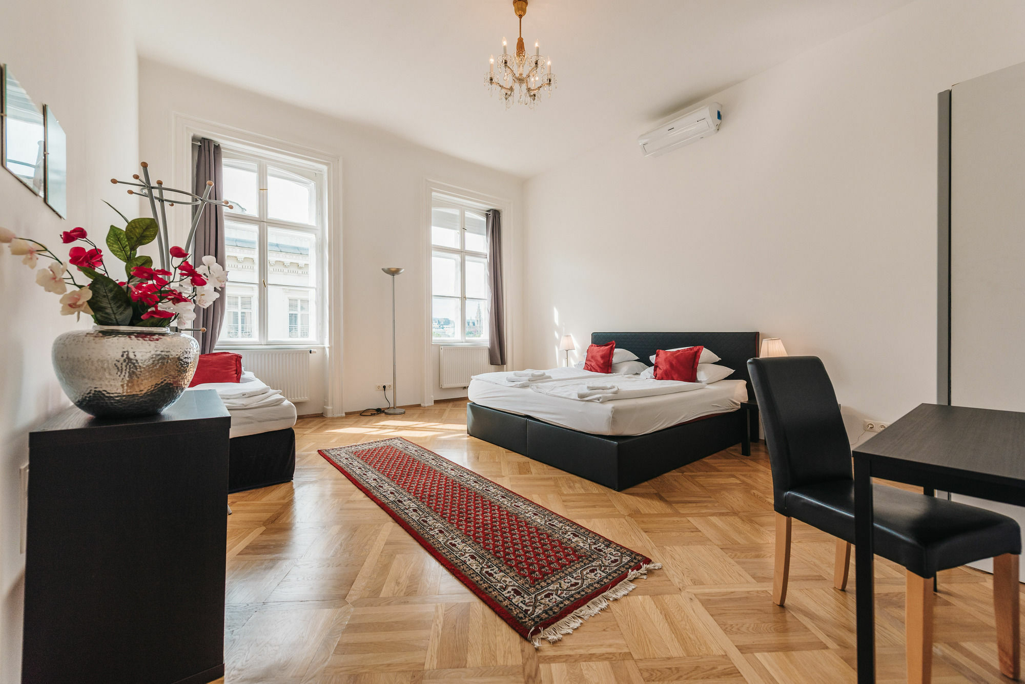 Duschel Apartments City Center Vienna Luaran gambar